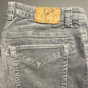 Mountain Khaki Canyon Cord. Size 34x34. Color Ash